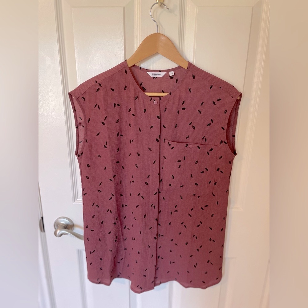 EUC Signature Reitmans Sleeveless Blouse, Mauve
